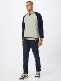 Sweatshirts Sweatshirt Heren Donkerblauw -Herenkleding Winkel 6ba43e97ac9b735272d83ff3671431c1