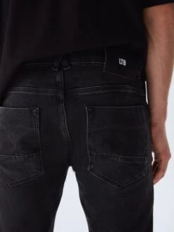 LTB Jeans Skinny Jeans Joshua Heren Zwart -Herenkleding Winkel 76e49f85a40e4d74dd80b6b25bf39882