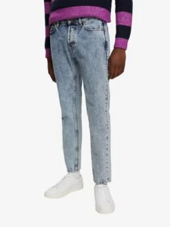 ESPRIT Jeans Tapered Jeans Heren Lichtblauw 8 ESPRIT Jeans Tapered Jeans Heren Lichtblauw -Herenkleding Winkel a7ad03e85669b18eb010203555587799